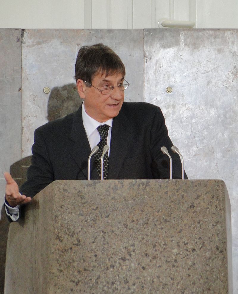 Der Schriftsteller Claudio Magris wird 80 Jahre alt. Sein langersehnter Wunsch eines vereinten Europas ging bis heute nicht Erfüllung.
